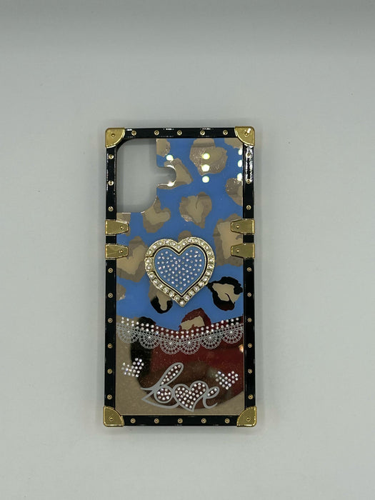 Squared heart cases for iphone 16